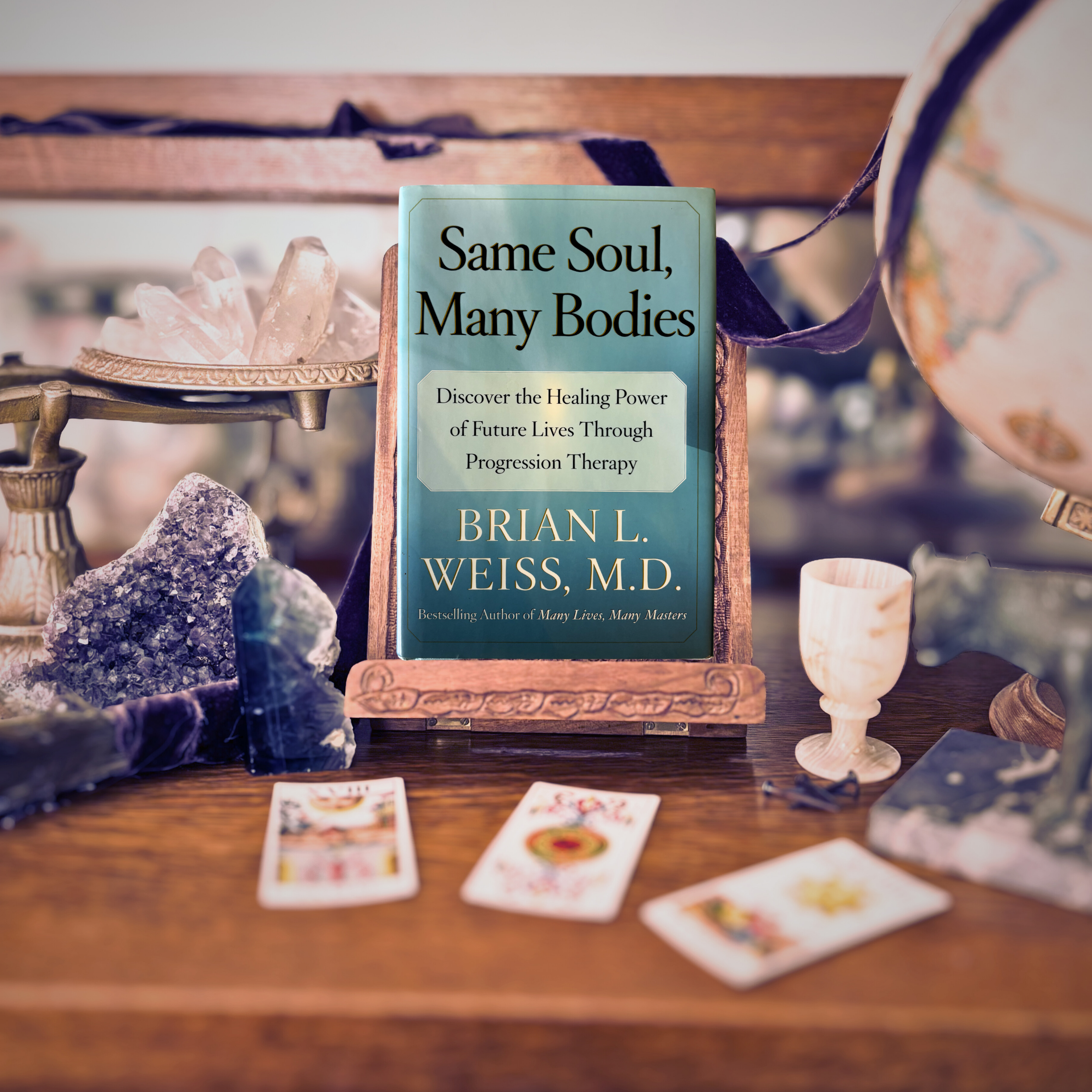 Same Soul, Many Bodies: Discover the Healing Power of Future Lives through Progression Therapy | Brian L. Weiss | 2004 | Pre-Owned