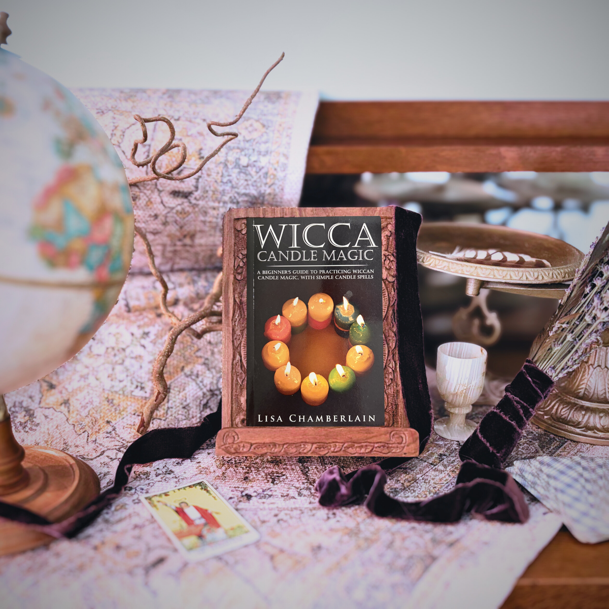 Wicca Candle Magic: A Beginners Guide to Practicing Wiccan Candle Magic | Lisa Chamberlain | 2015 | Pre-Owned