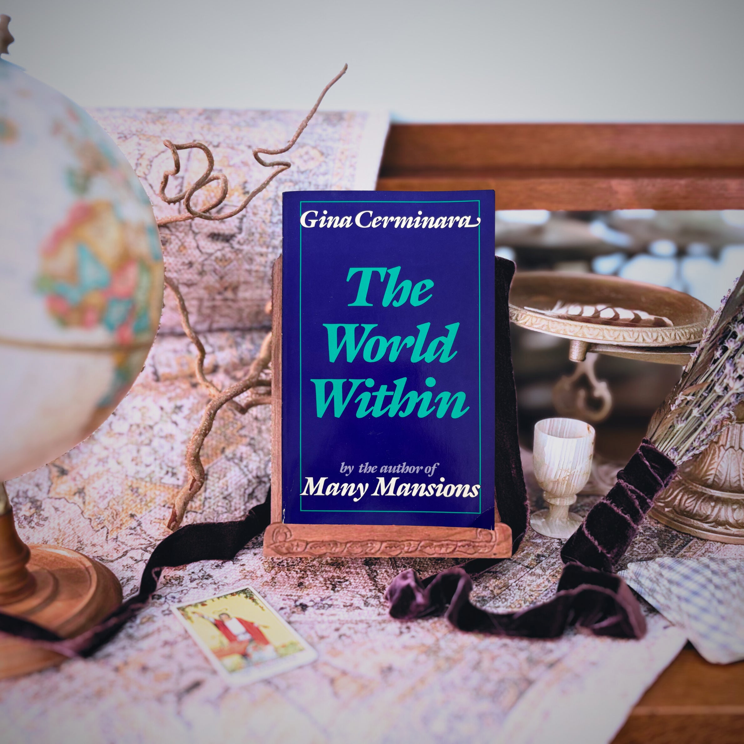 The World Within | Gina Cerminara | 1985 | Pre-Owned-Haus of Darkness, Haus of Light