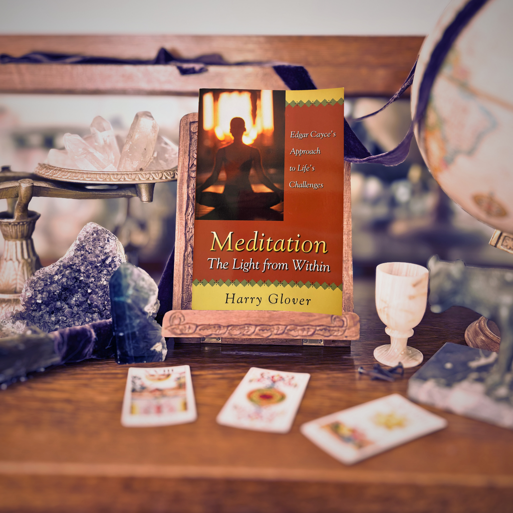 Mediation: The Light from Within: Edgar Cayce's Approach to Life Challenges | Harry Glover | 2001 | Pre-Owned