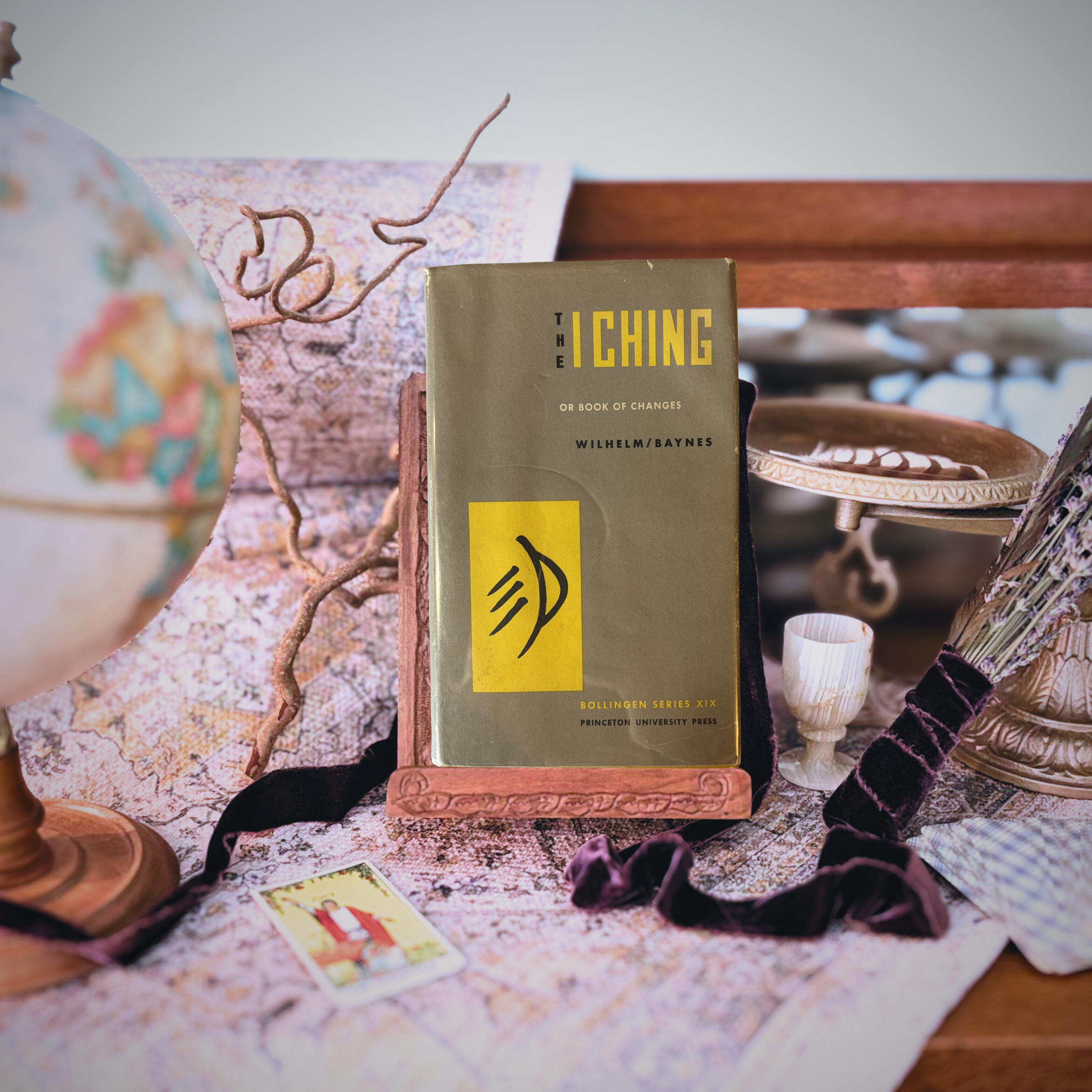 The I Ching or Book of Changes | Richard Wilhelm & Cary F. Baynes | 1971